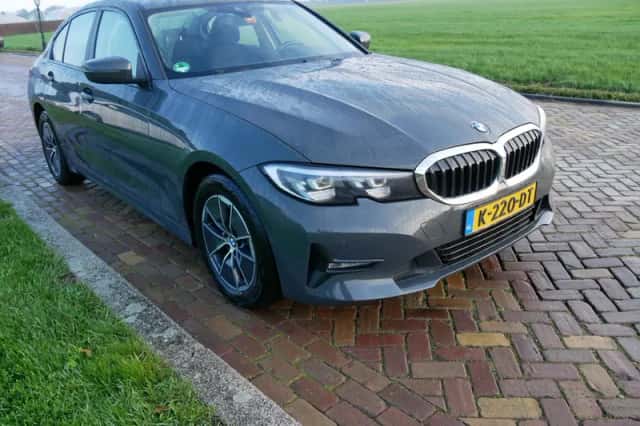 BMW 3-Serie (2020) thumbnail 1
