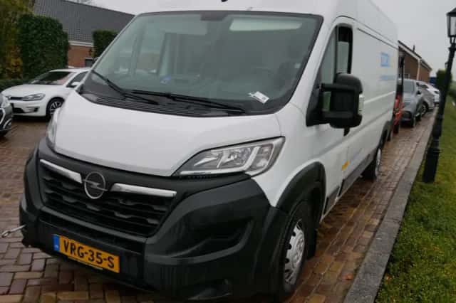 Opel Movano (2022) thumbnail 4