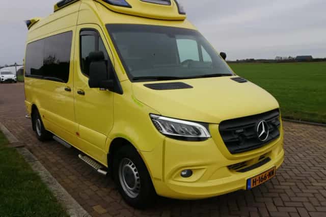 Mercedes-Benz Sprinter (2020) thumbnail 1