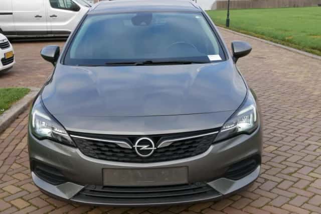 Opel Astra (2020) thumbnail 3