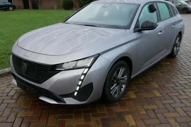 Peugeot 308 (2022) thumbnail 4