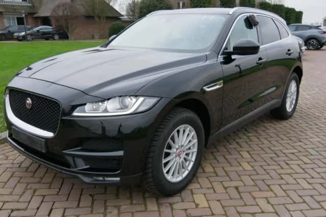 Jaguar F-Pace (2019) thumbnail 5