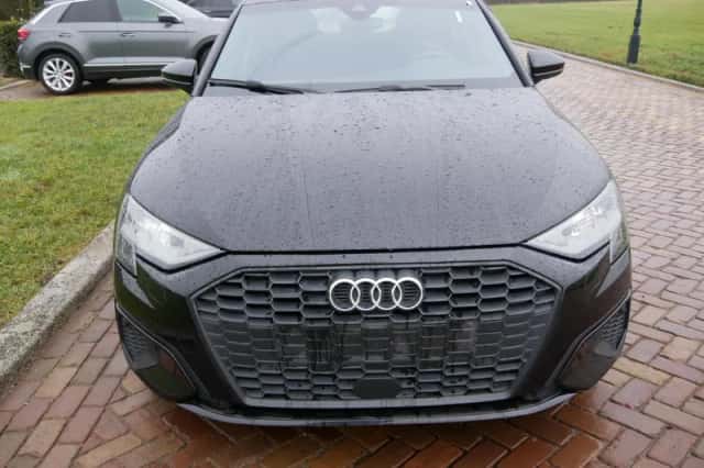 Audi A3 (2020) thumbnail 3