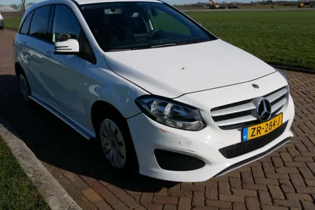 Mercedes-Benz B-Klasse (2020) thumbnail 1