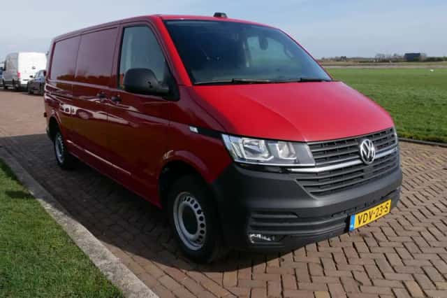 Volkswagen Transporter (2020) thumbnail 1