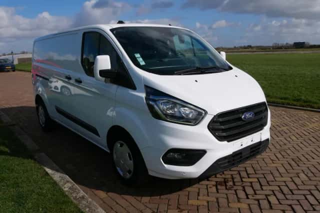 Ford Transit Custom (2023) thumbnail 1
