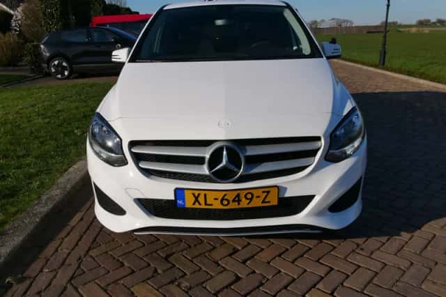 Mercedes-Benz B-Klasse (2019) thumbnail 3