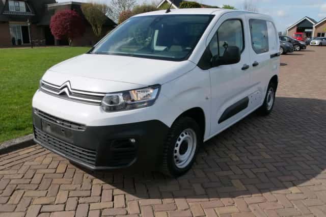 Citroën Berlingo (2023) thumbnail 4