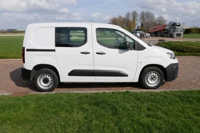 Citroën Berlingo (2023) thumbnail 6