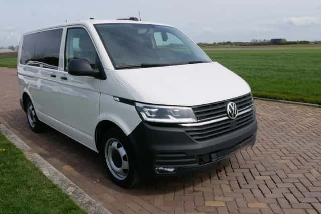 Volkswagen Transporter (2020) thumbnail 1