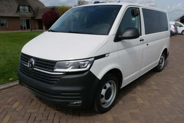 Volkswagen Transporter (2020) thumbnail 4
