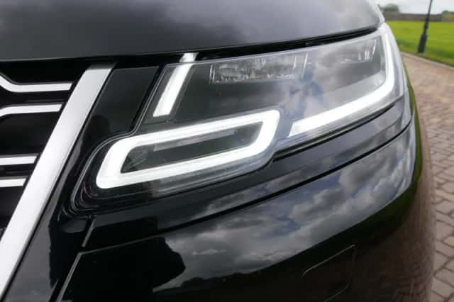 Land Rover Range Rover Velar (2020) thumbnail 5