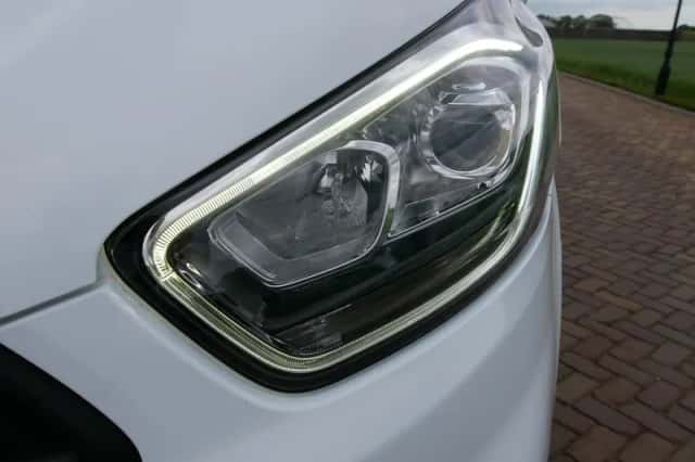 Ford Transit Custom (2023) thumbnail 5