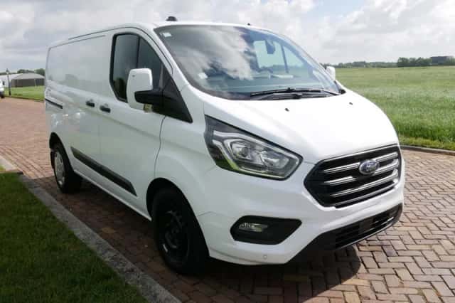 Ford Transit Custom (2023) thumbnail 1