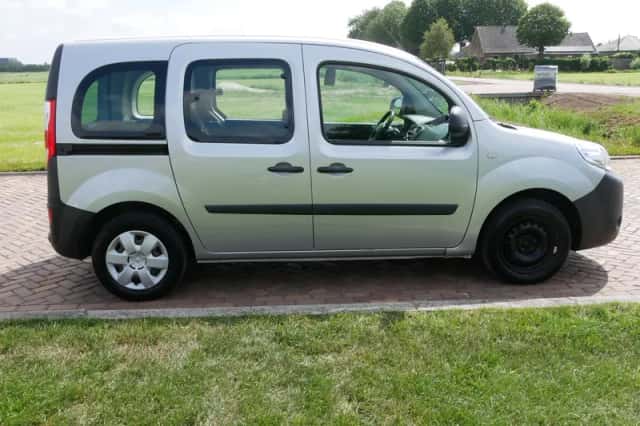 Renault Kangoo (2020) thumbnail 6