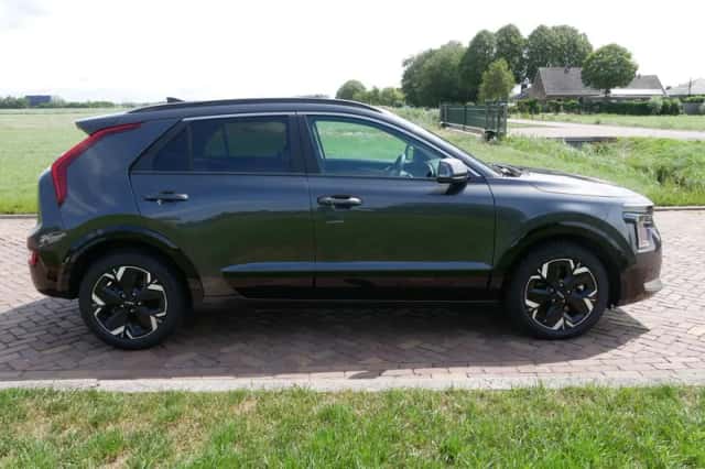 Kia Niro EV (2023) thumbnail 6