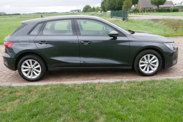 Audi A3 (2021) thumbnail 6