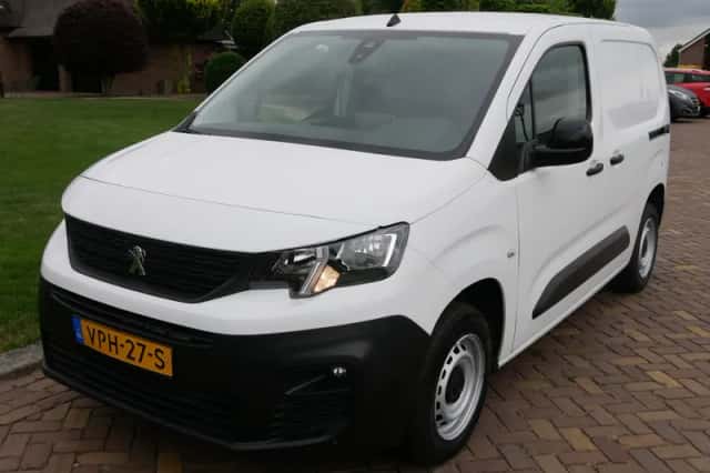Peugeot Partner (2022) thumbnail 4