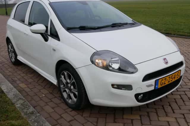 Fiat Punto Evo (2015) thumbnail 1