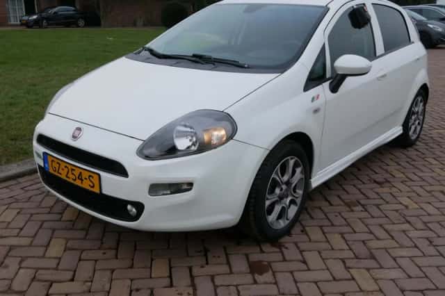 Fiat Punto Evo (2015) thumbnail 4