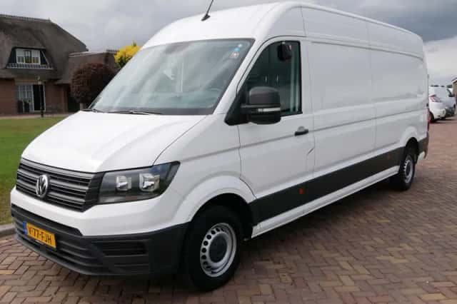 Volkswagen Crafter (2024) thumbnail 4