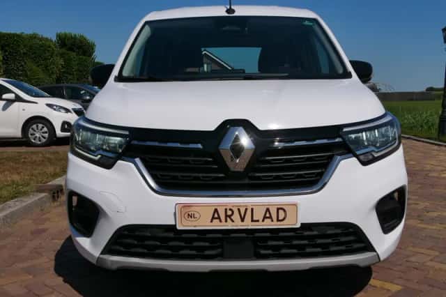 Renault Kangoo (2023) thumbnail 3
