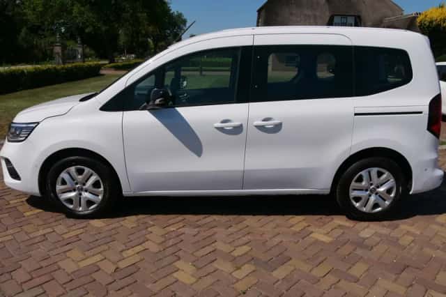 Renault Kangoo (2023) thumbnail 5