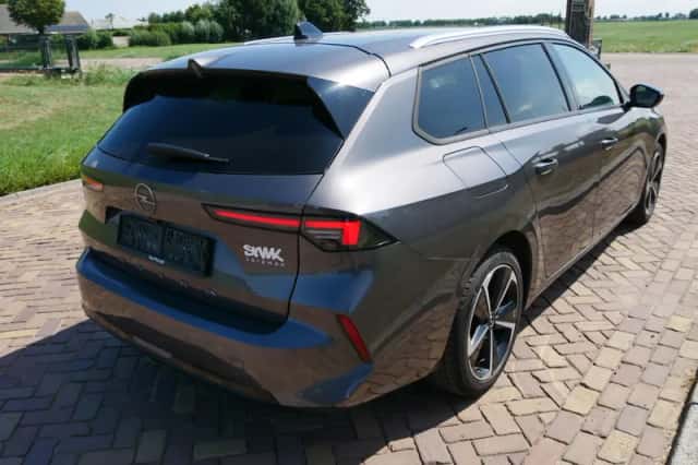 Opel Astra (2023) thumbnail 5