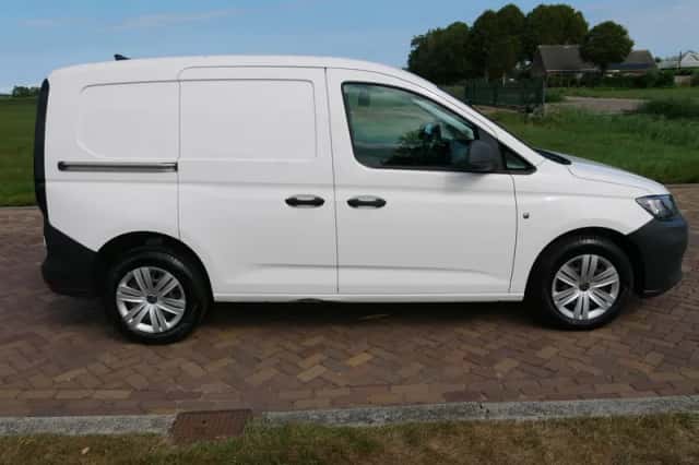 Volkswagen Caddy (2021) thumbnail 5