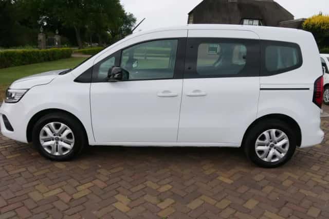 Renault Kangoo (2023) thumbnail 5