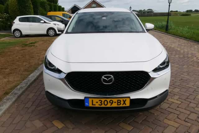 Mazda CX-30 (2021) thumbnail 3