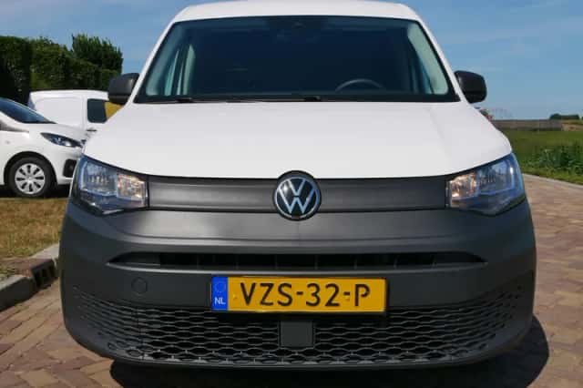 Volkswagen Caddy (2024) thumbnail 4