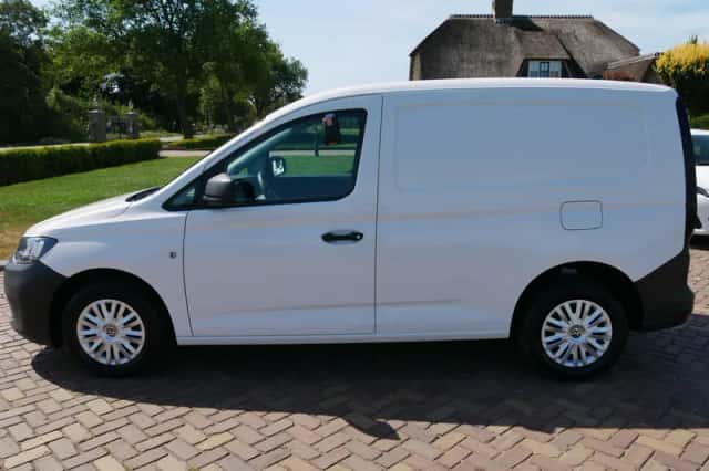 Volkswagen Caddy (2024) thumbnail 6