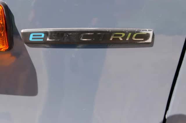 Mercedes-Benz eSprinter (2021) thumbnail 6