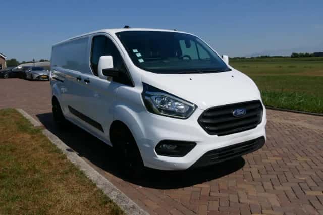 Ford Transit Custom (2023) thumbnail 1