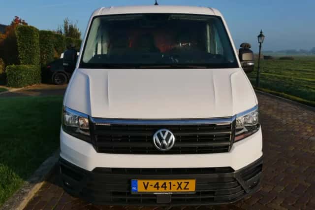 Volkswagen Crafter (2019) thumbnail 3