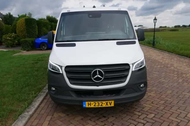 Mercedes-Benz Sprinter (2020) thumbnail 3