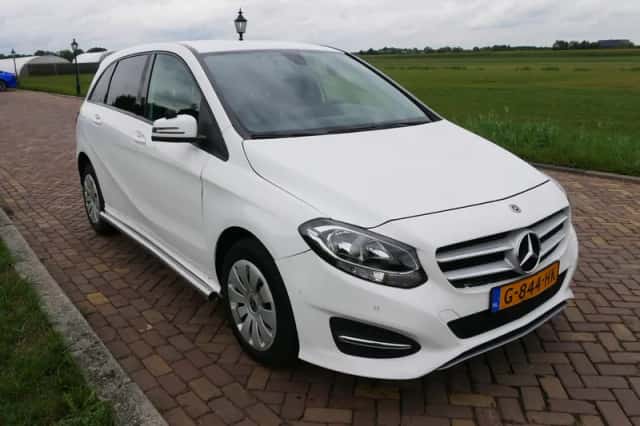 Mercedes-Benz B-Klasse (2020) thumbnail 1