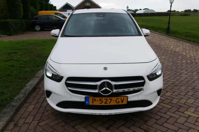 Mercedes-Benz B-Klasse (2022) thumbnail 3