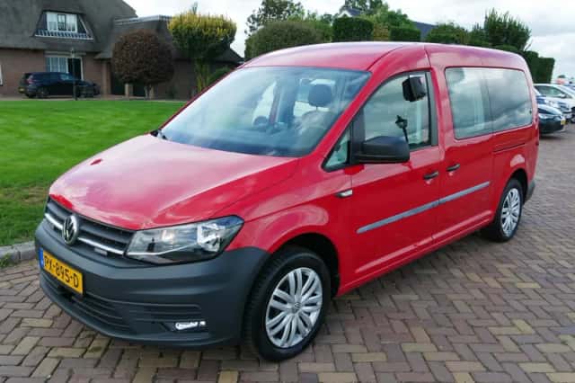 Volkswagen Caddy (2017) thumbnail 4