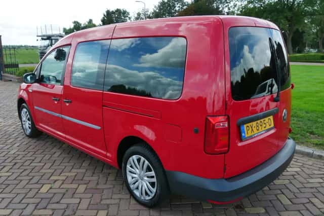 Volkswagen Caddy (2017) thumbnail 5