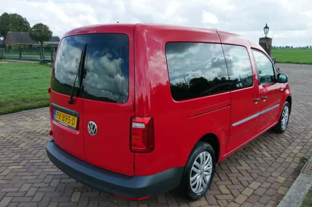 Volkswagen Caddy (2017) thumbnail 6