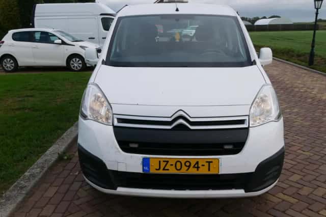 Citroën Berlingo (2016) thumbnail 3
