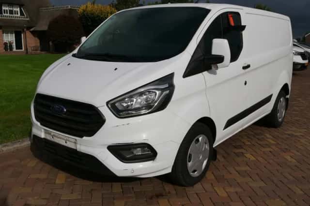 Ford Transit Custom (2023) thumbnail 4