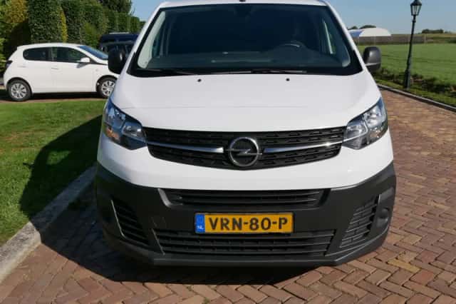 Opel Vivaro (2022) thumbnail 3