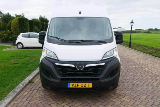 Opel Movano (2023) thumbnail 3