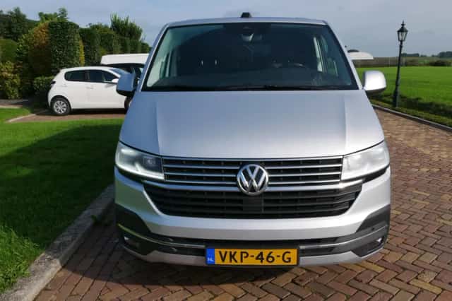 Volkswagen Transporter (2021) thumbnail 3