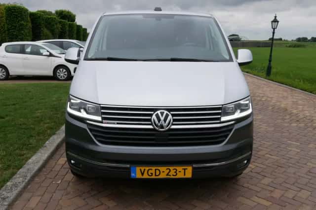 Volkswagen Transporter (2020) thumbnail 3