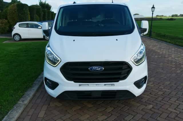 Ford Transit Custom (2022) thumbnail 3