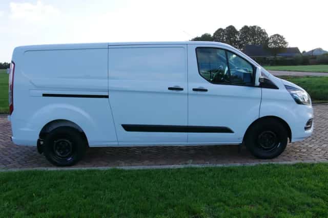 Ford Transit Custom (2022) thumbnail 6